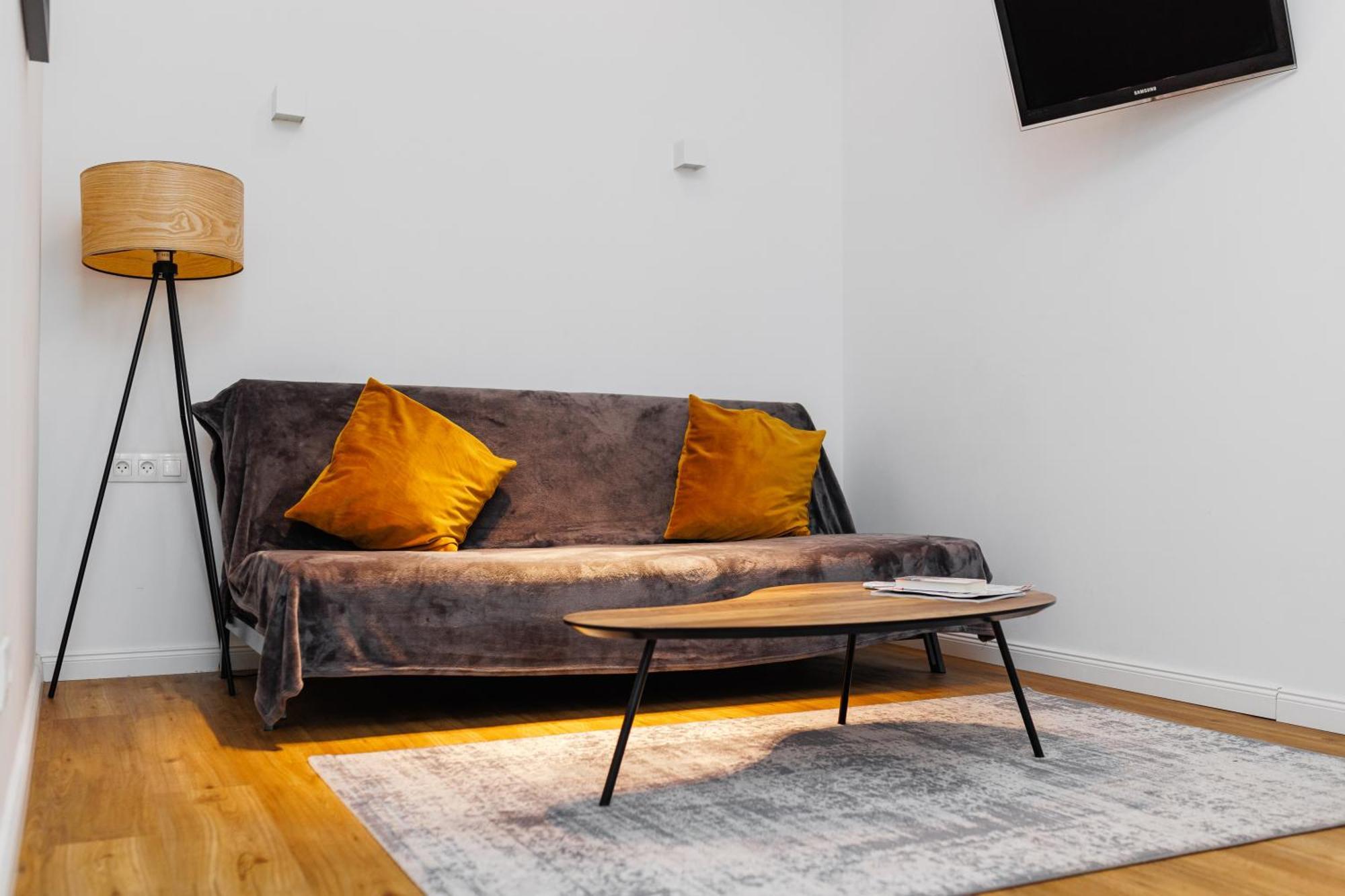 Well Located Cozy Place Lviv Exterior photo